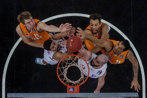 让这位初出 让这位初出