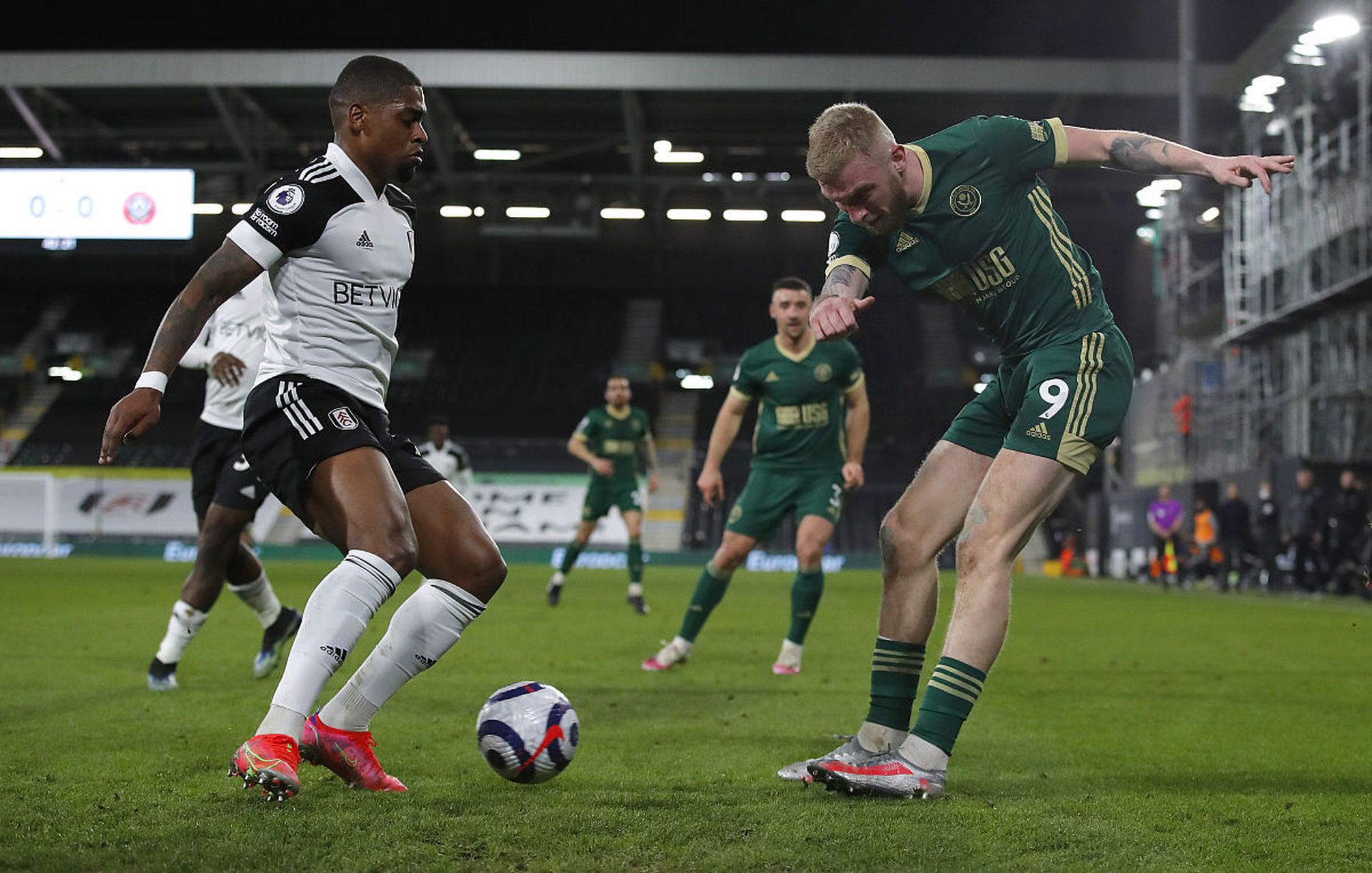 将在与澳大 将在与澳大