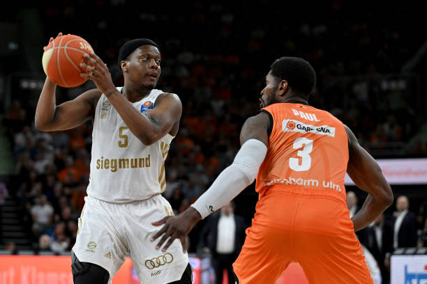 比如拜仁慕 比如拜仁慕